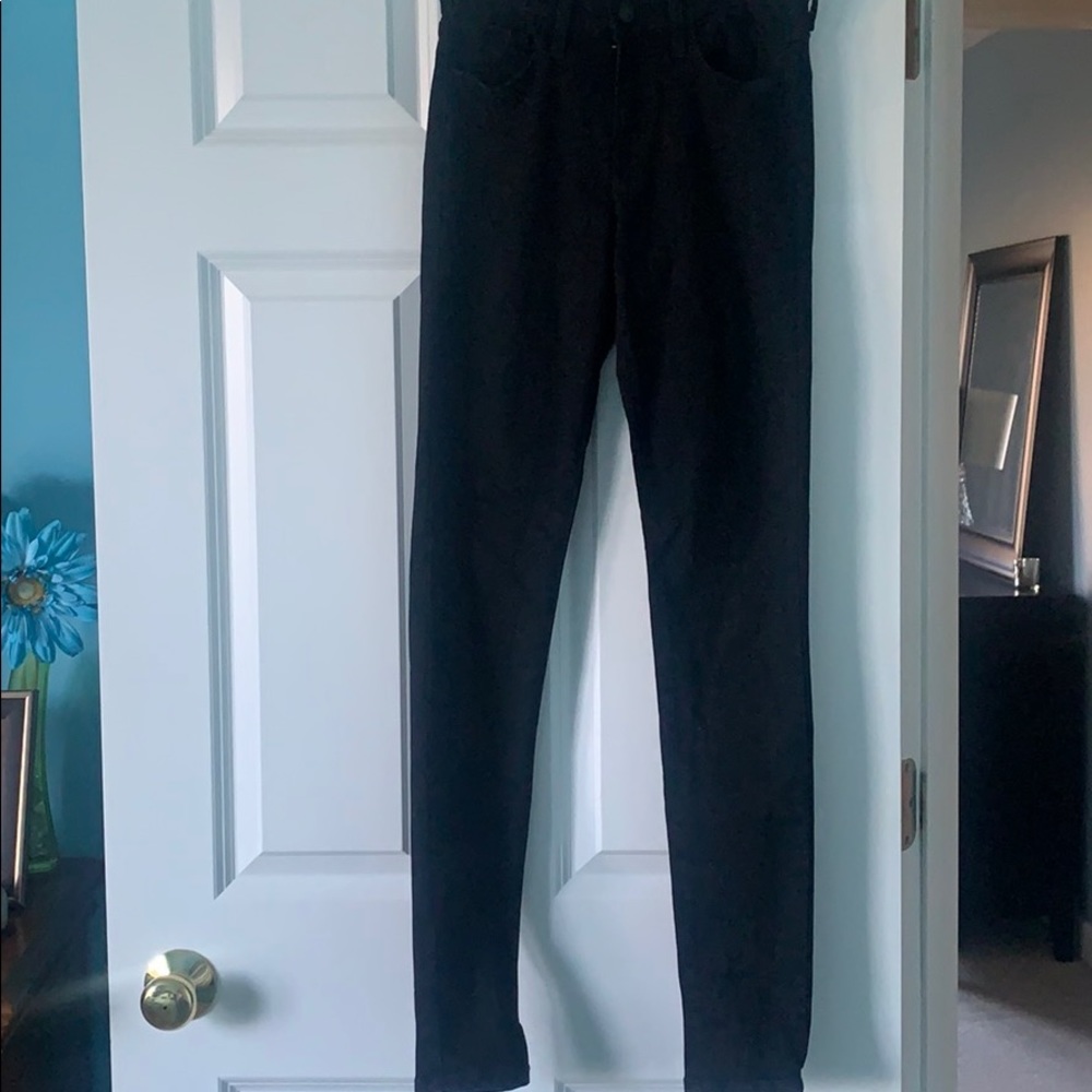 Flying monkey size 25